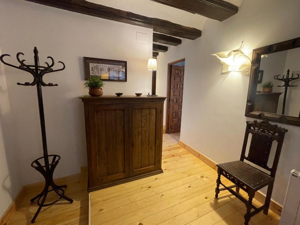 A04 - Apartamento Foc - Casa Mingot - Villmor Anciles Eksteriør billede