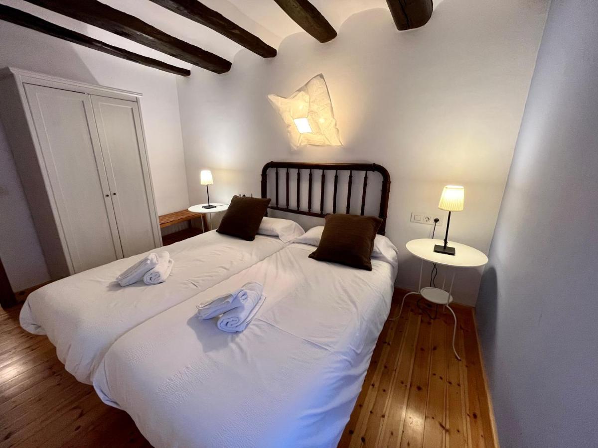 A04 - Apartamento Foc - Casa Mingot - Villmor Anciles Eksteriør billede